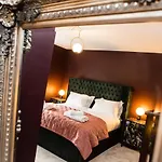 Nydsley Hall By Luxury Travel Emproium - 4 Luxury - 2 With Hot Tubs Apartment *