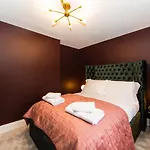 Nydsley Hall By Luxury Travel Emproium - 4 Luxury - 2 With Hot Tubs Apartman