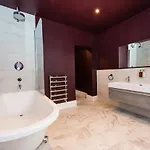 Nydsley Hall By Luxury Travel Emproium - 4 Luxury - 2 With Hot Tubs * Pateley Bridge