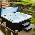 Nydsley Hall By Luxury Travel Emproium - 4 Luxury - 2 With Hot Tubs Apartman