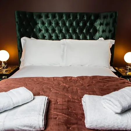 公寓 Nydsley Hall By Luxury Travel Emproium - 4 Luxury - 2 With Hot Tubs