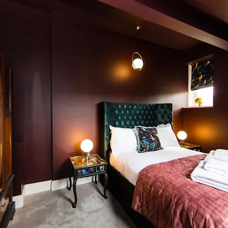 Nydsley Hall By Maison Parfaite - 4 Luxury - 2 With Hot Tubs Apartment
