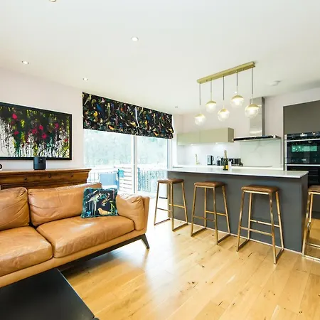 Nydsley Hall By Luxury Travel Emproium - 4 Luxury Apartments - 2 With Hot Tubs Апартаменты Пэтели-Бридж