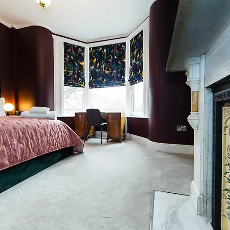 Nydsley Hall By Maison Parfaite - 4 Luxury - 2 With Hot Tubs Apartment